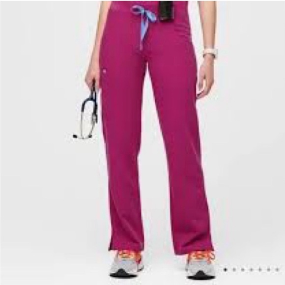 Figs Kade Cargo Scrub Pants Magenta Pink Raspberry Sorbet Style #T21004P - Picture 1 of 13